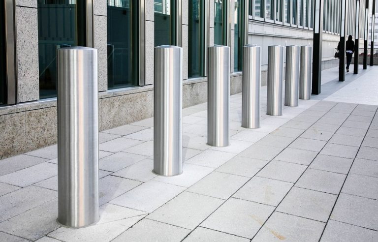 Types of safety bollard barriers | Freestreamcars.com